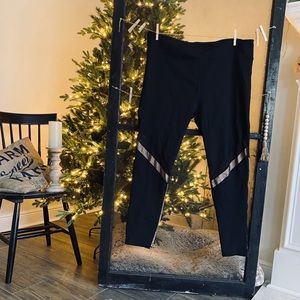 FABLETICS 3X Brogan Metallic Legging , Compression